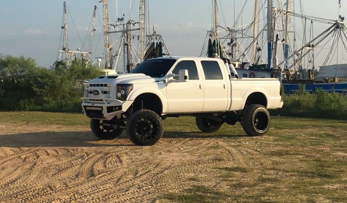 10” BDS lift kit, Bodyguard Bumper A2L sport front bumper, Backbone Indusries truck rack. Fuel wheels and tires. 