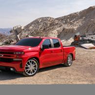 Micheal Laplante's 2019 Silverado RST SEMA build.